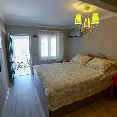 Karamela 3*