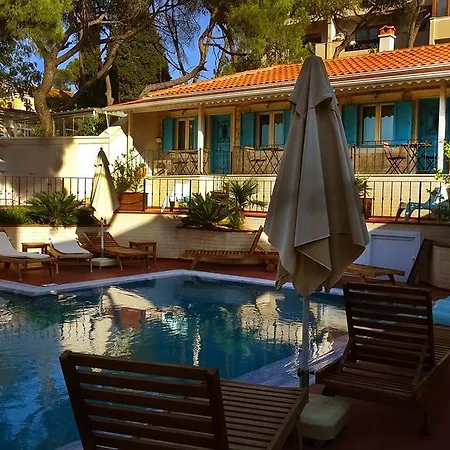 Karamela 3* Ayvalik