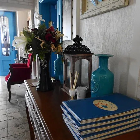 Hotel Karamela 3*