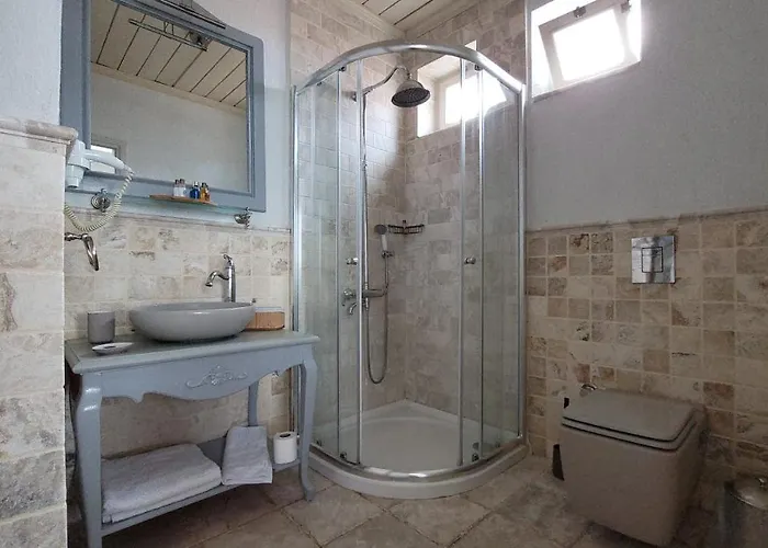 Ξενοδοχείο Karamela 3*